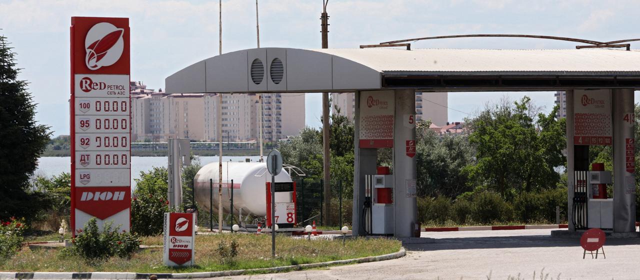 Ukrainische Angriffe Versorgungsengpässe auf der Krim verschärfen sich