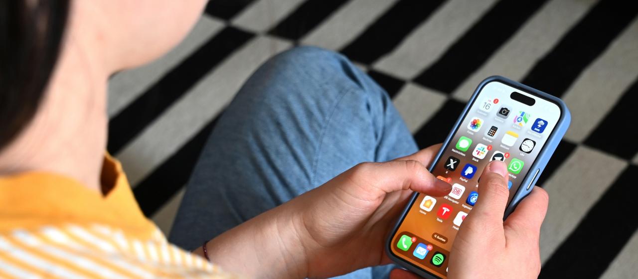 Kommission legt Empfehlungen vor Kommt jetzt eine Altersgrenze für Social Media?