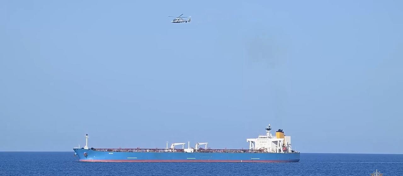 涉嫌属于“影子舰队”，法国拦截俄罗斯油轮