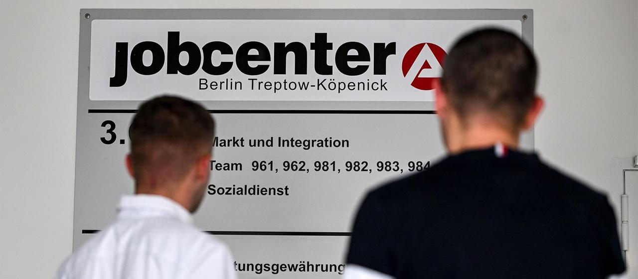 Projekt für junge Arbeitslose Ein Ausweg aus dem Teufelskreis?