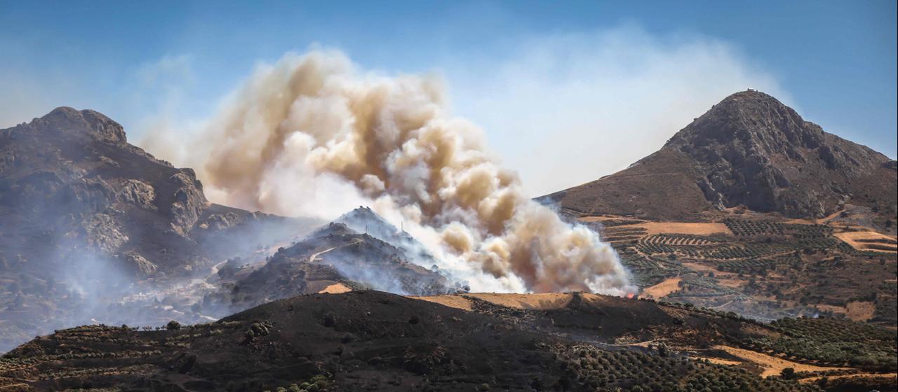 Waldbrände in Südeuropa Starker Wind macht Lage auf Kreta unkontrollierbar