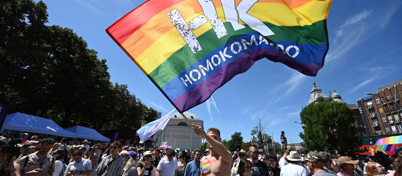 Ungarn kippt Anti-LGBTQ-Gesetz nach Regierungswechsel