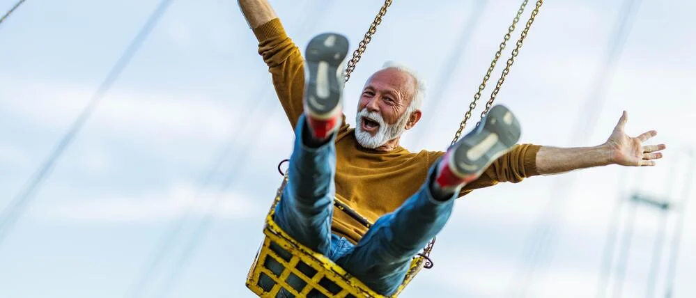 Tagesspiegel Plus Wie Boomer ihre Bonus-Jahre nutzen: Zehn Kilometer durch den Wald – mit künstlichem Knie