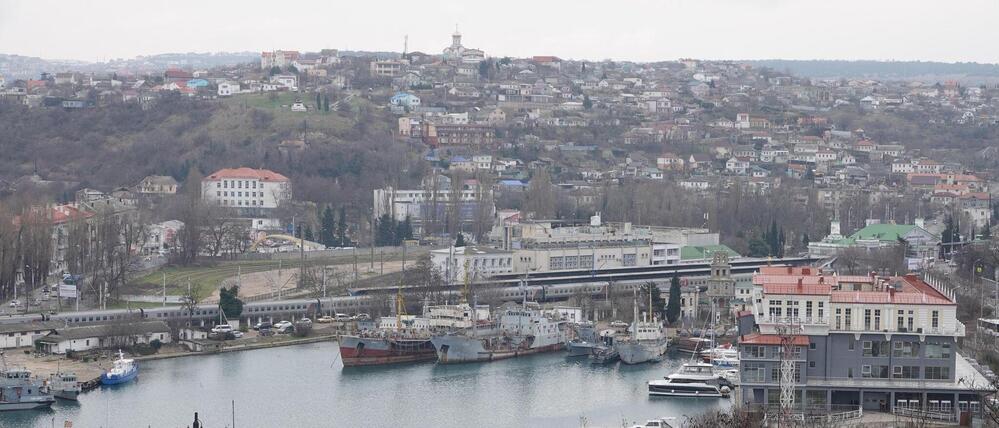 Live Nach nächtlicher Drohnenattacke: Sewastopol auf der Krim vollständig von Stromversorgung abgeschnitten