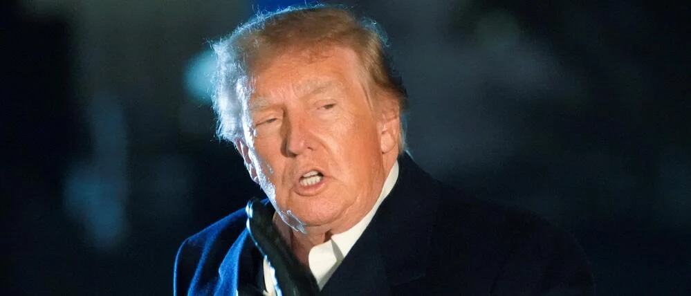 Um Wählern Fortschritt zu suggerieren: Trump erwägt offenbar neue Angriffe gegen Iran vor Zwischenwahlen