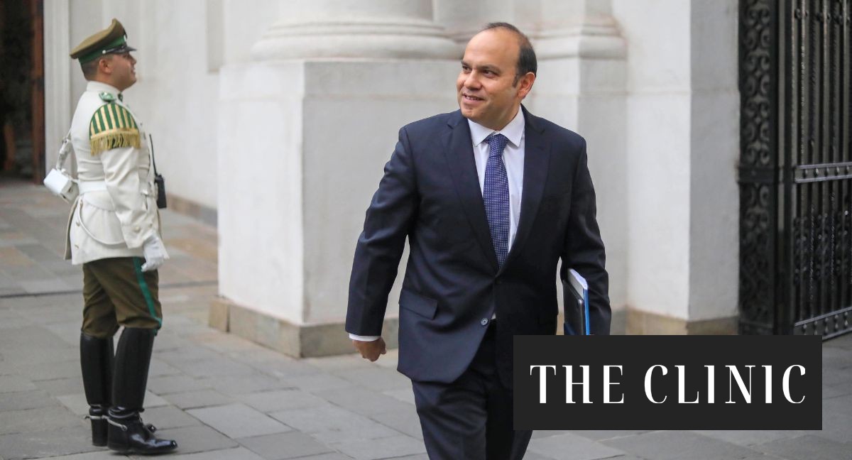 El estilo de Máximo Pavez y el “cambio de mano” en las comunicaciones de La Moneda a un mes del ajuste de gabinete