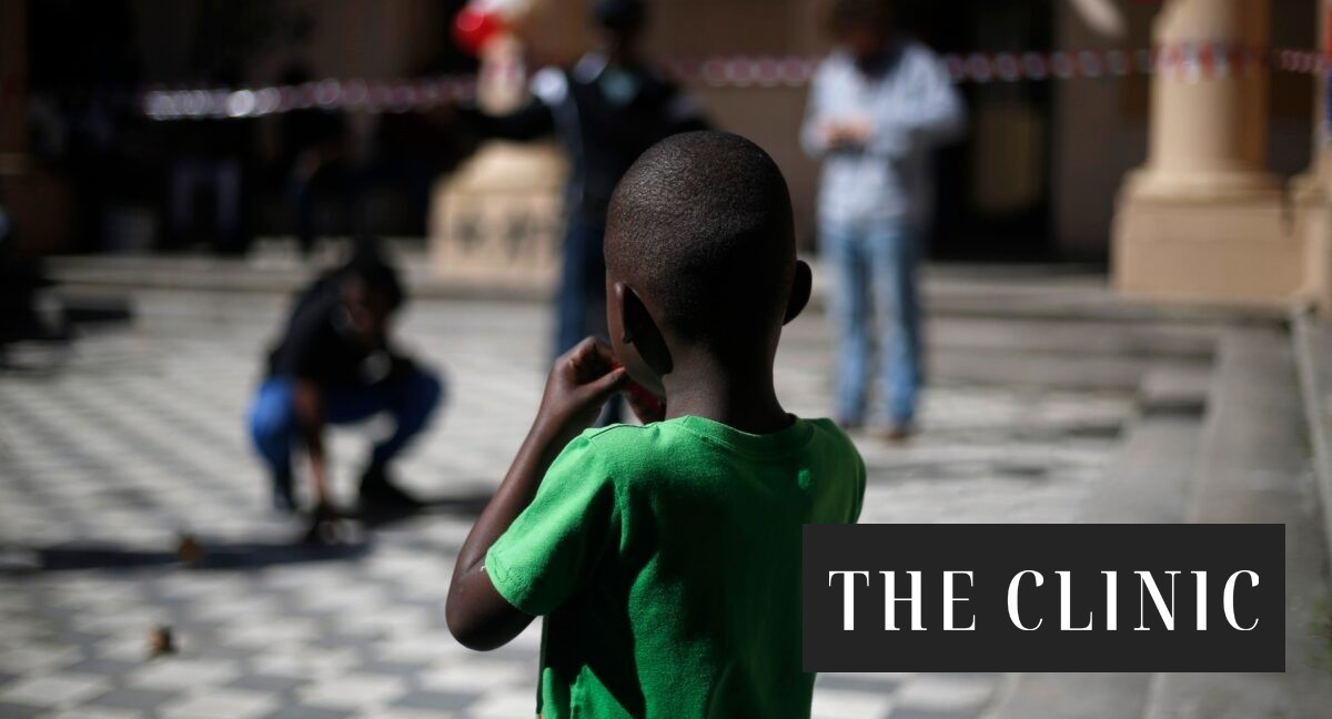 Alcalde de Romeral anuncia que hallaron a seis niños haitianos que permanecían como desaparecidos: tres de ellos “estaban encerrados”