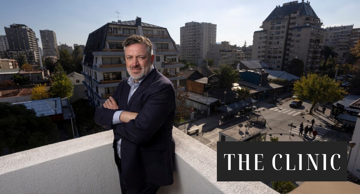 Calculada distancia con La Moneda y fuerte despliegue en terreno y redes sociales: el método de Sebastián Sichel para reinventarse en Ñuñoa
