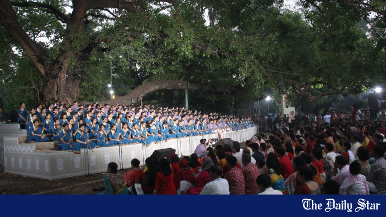 Chhayanaut calls for fear-free society at Pahela Baishakh celebration