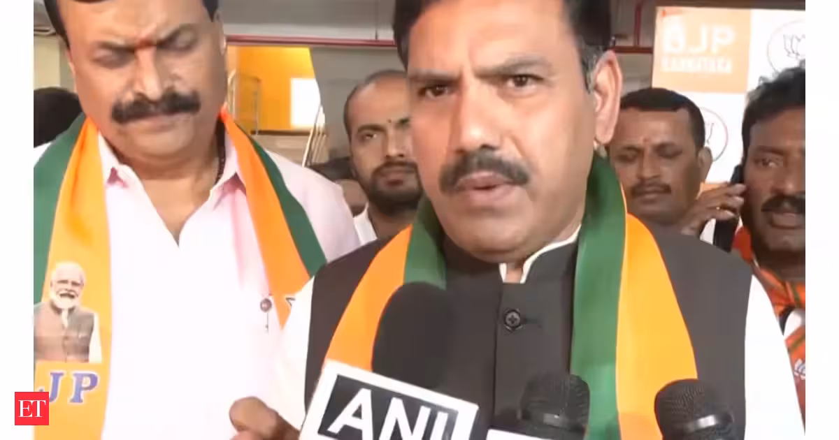 Karnataka BJP to start 'Padyatra' from September 1 days after Nagendra's resignation