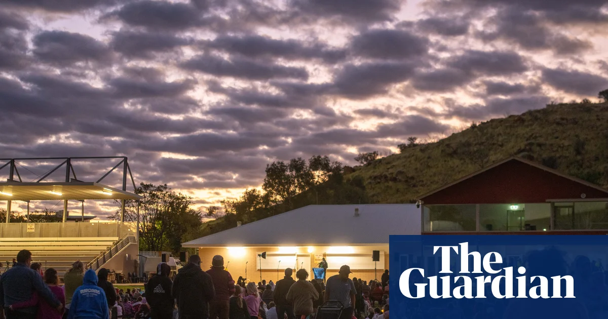 Indigenous AustraliansKumanjayi Little Baby: advocates say five-year-old’s death ‘should not be politicised’ as hundreds gather at vigils