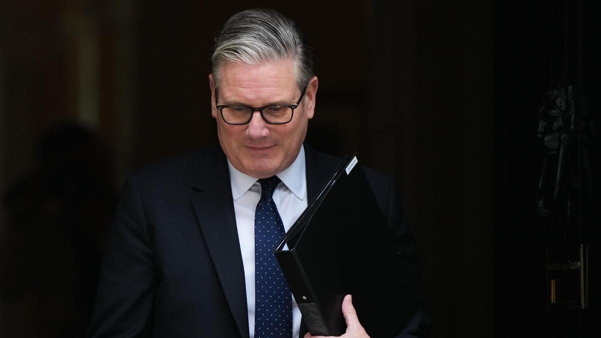 British Prime Minister Keir Starmer tells Cabinet he will not resign