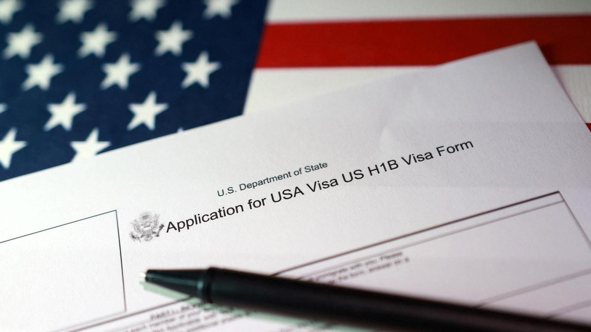 U.S. judge strikes down Trump’s $100,000 H-1B visa fee, calls it unlawful