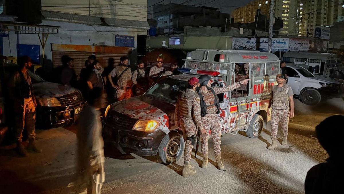 Terrorists storm paramilitary headquarters in Karachi; four personnel killed