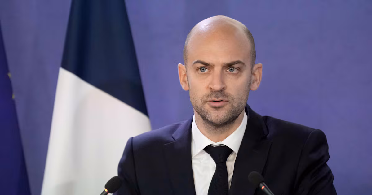 France ready to defend Gulf states under Iranian attack