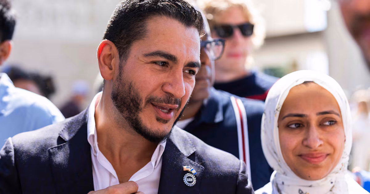 'We actually like each other', says Abdul El-Sayed after Trump posts about his wife