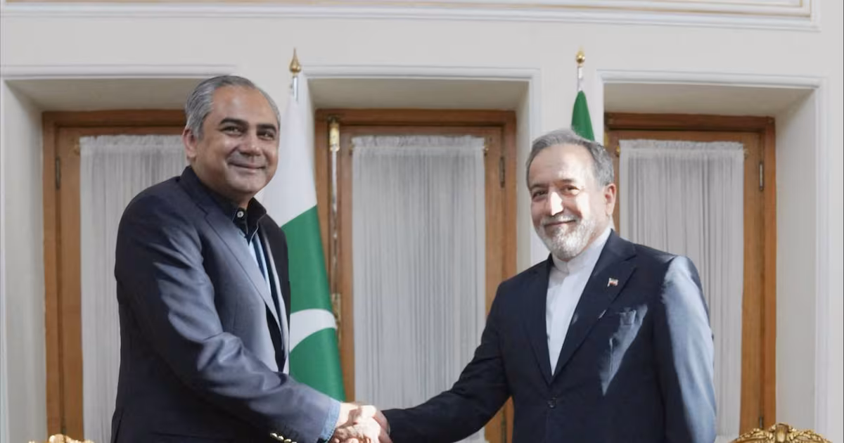 Iran and Pakistan's interior ministers meet amid US-Iran deal deadline