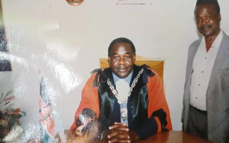 Former mayor's son wins property dispute against siblings