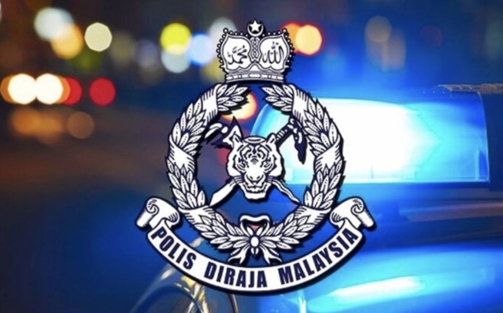 Cop in viral video allegedly caught taking money reassigned to administrative duties