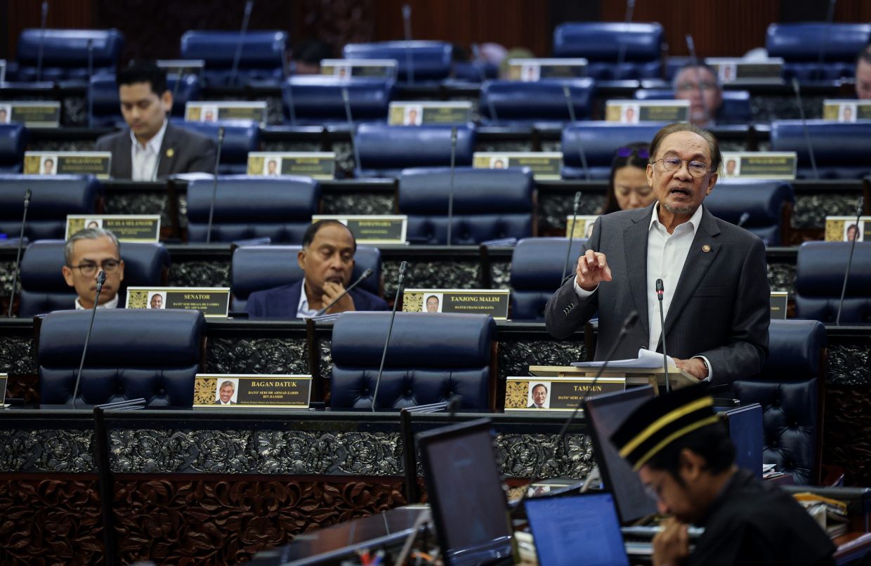 Anwar brushes off early election calls, prioritises economic recovery