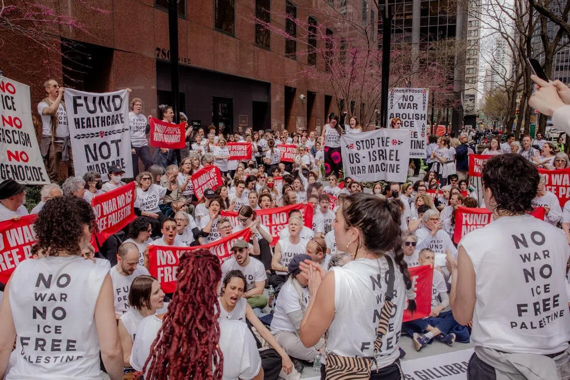 Around 100 pro-Palestinian protesters detained at New York demonstration