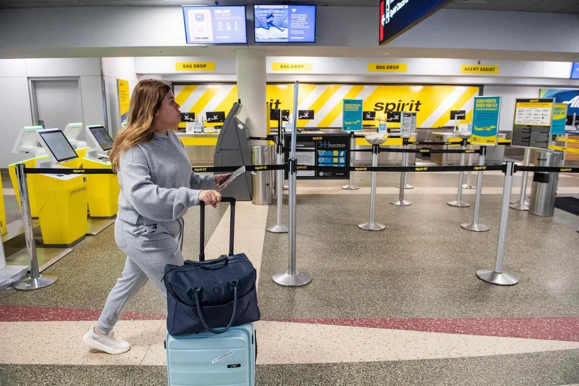 Airlines scramble to help stranded Spirit passengers after budget carrier collapses