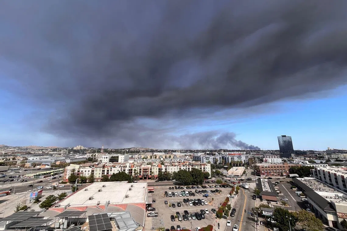 Los Angeles under state of emergency due to warehouse fire