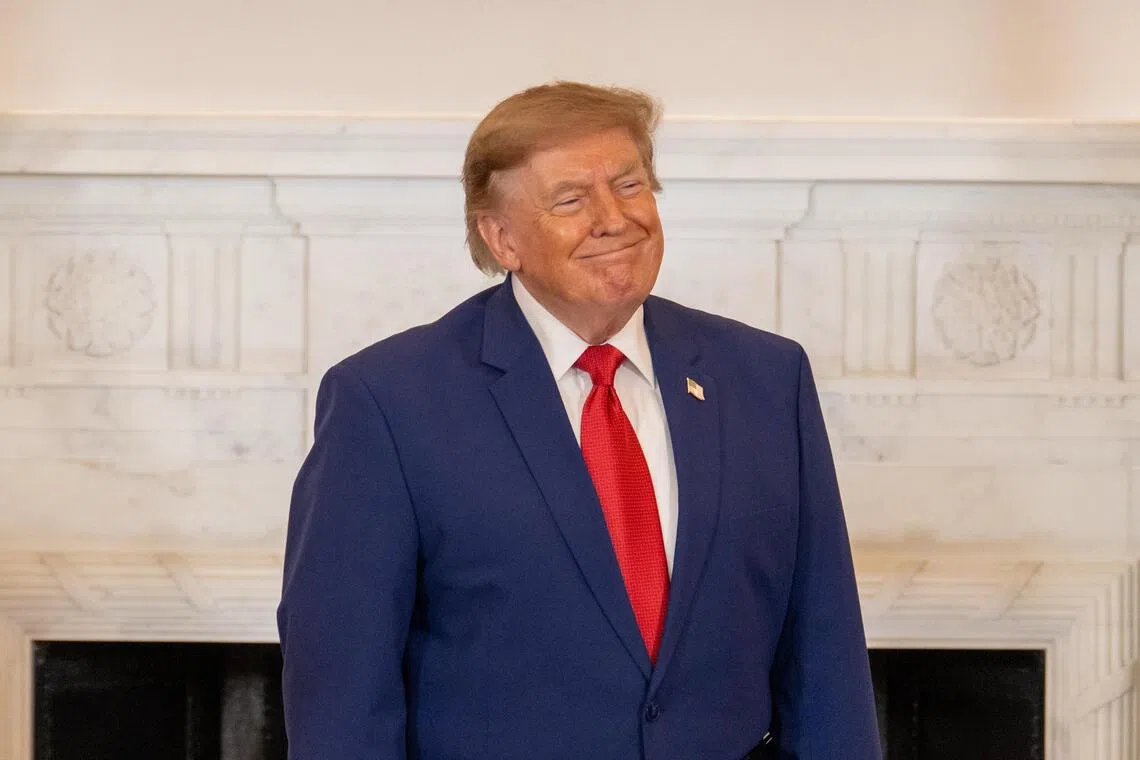Democrats plan Trump investigations over impeachment if they win House, say sources