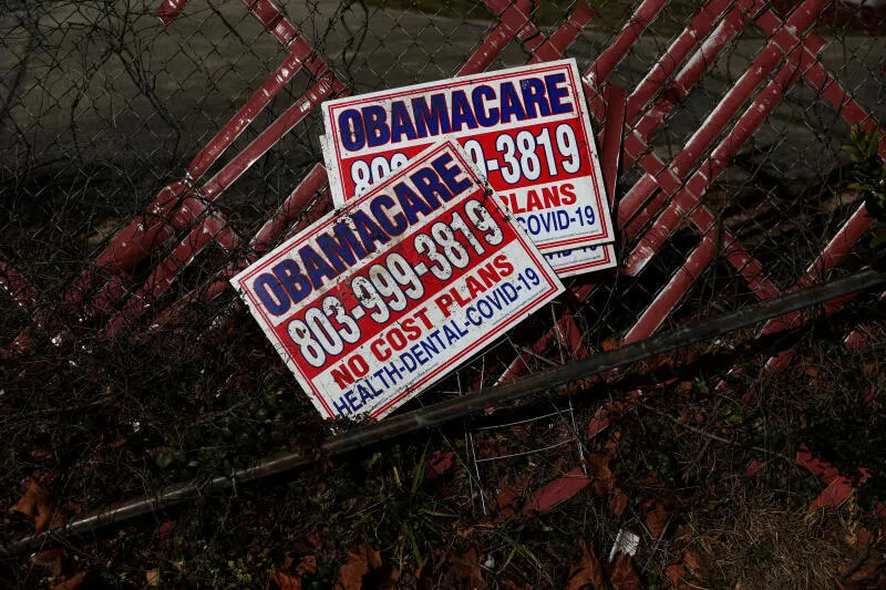 US halts Obamacare enrollment for over 760,000 enrollees, claiming fraud