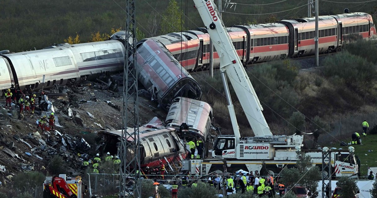 What we know about the deadly train crash in Spain