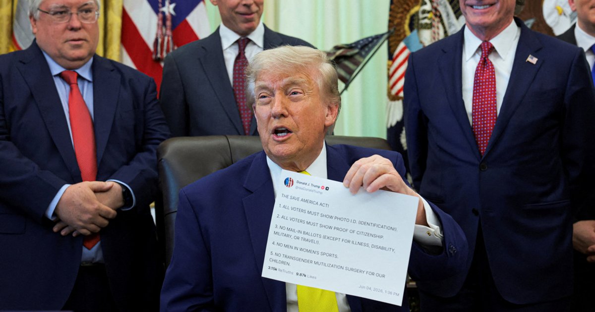 Bloomberg, 2 trading firms agree to pay for faster access to Trump’s Truth Social posts: Sources