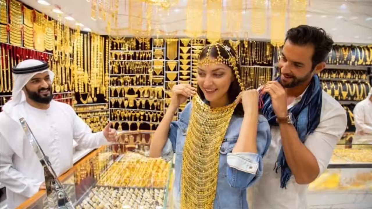 Dubai souks buzz as gold prices crash over Dh50 in UAE: Eid ul Fitr 2026 shoppers rush to buy