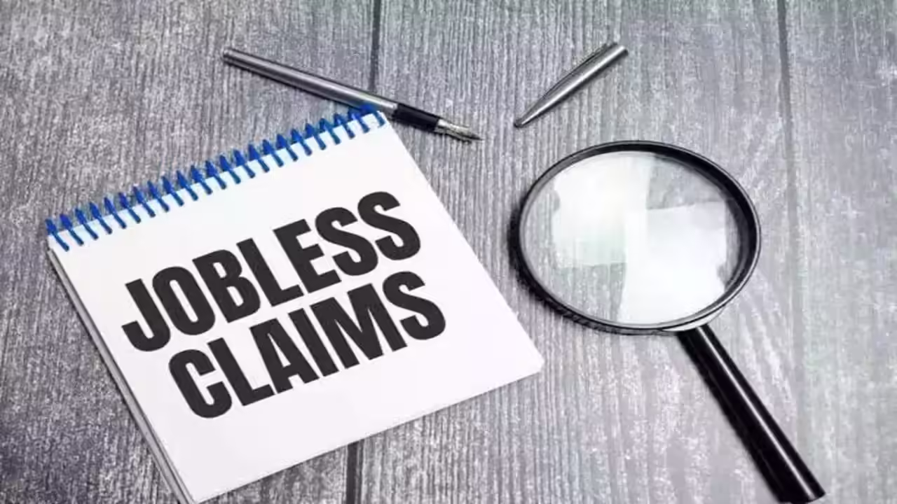 US jobs data: Weekly jobless claims rise to 2.19 lakh; labour market steady despite global uncertainties