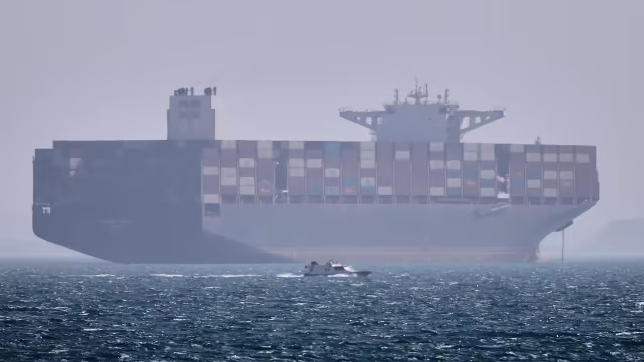 Estrecho de Ormuz reabre: exportaciones de petróleo de Oriente Medio alcanzarán máximo de 4 meses
