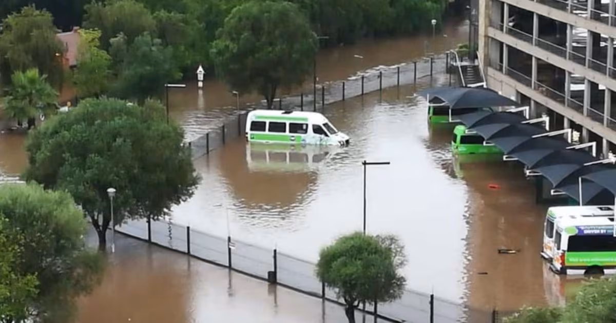Tshwane and Joburg emergency services on high alert as heavy rain, hail and thunderstorms are forecast