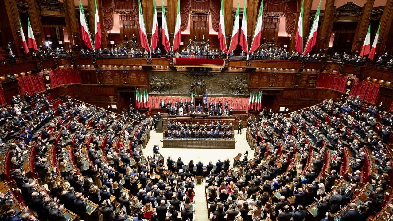Perché le elezioni anticipate ad aprile 2027 mettono a rischio le pensioni di 265 parlamentari