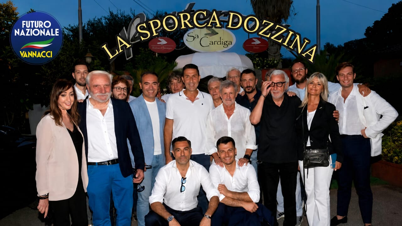 Dai nostalgici agli onorevoli senza poltrona: la sporca dozzina di Vannacci