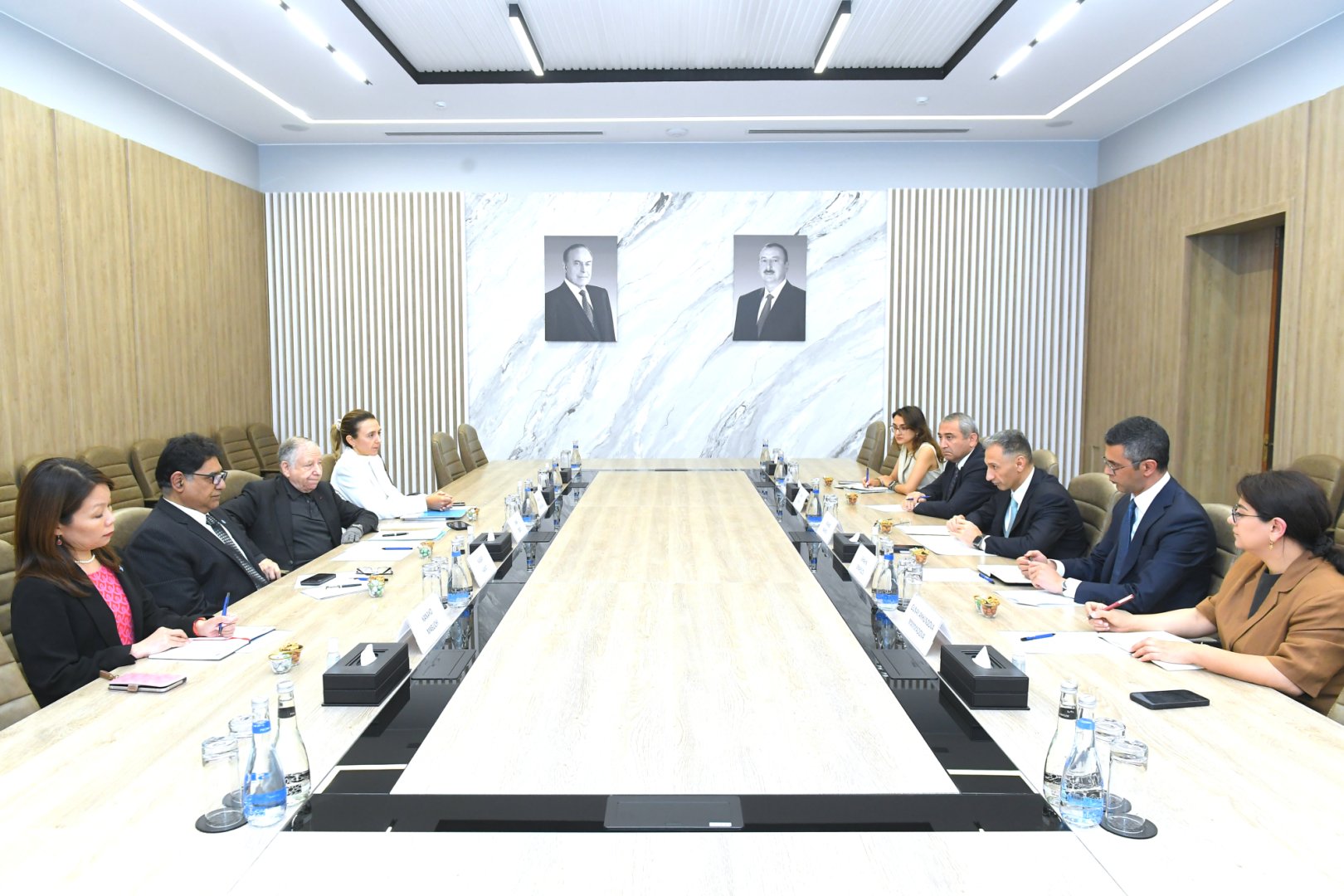 Azerbaijão e ONU exploram maior cooperação em segurança viária (FOTO)