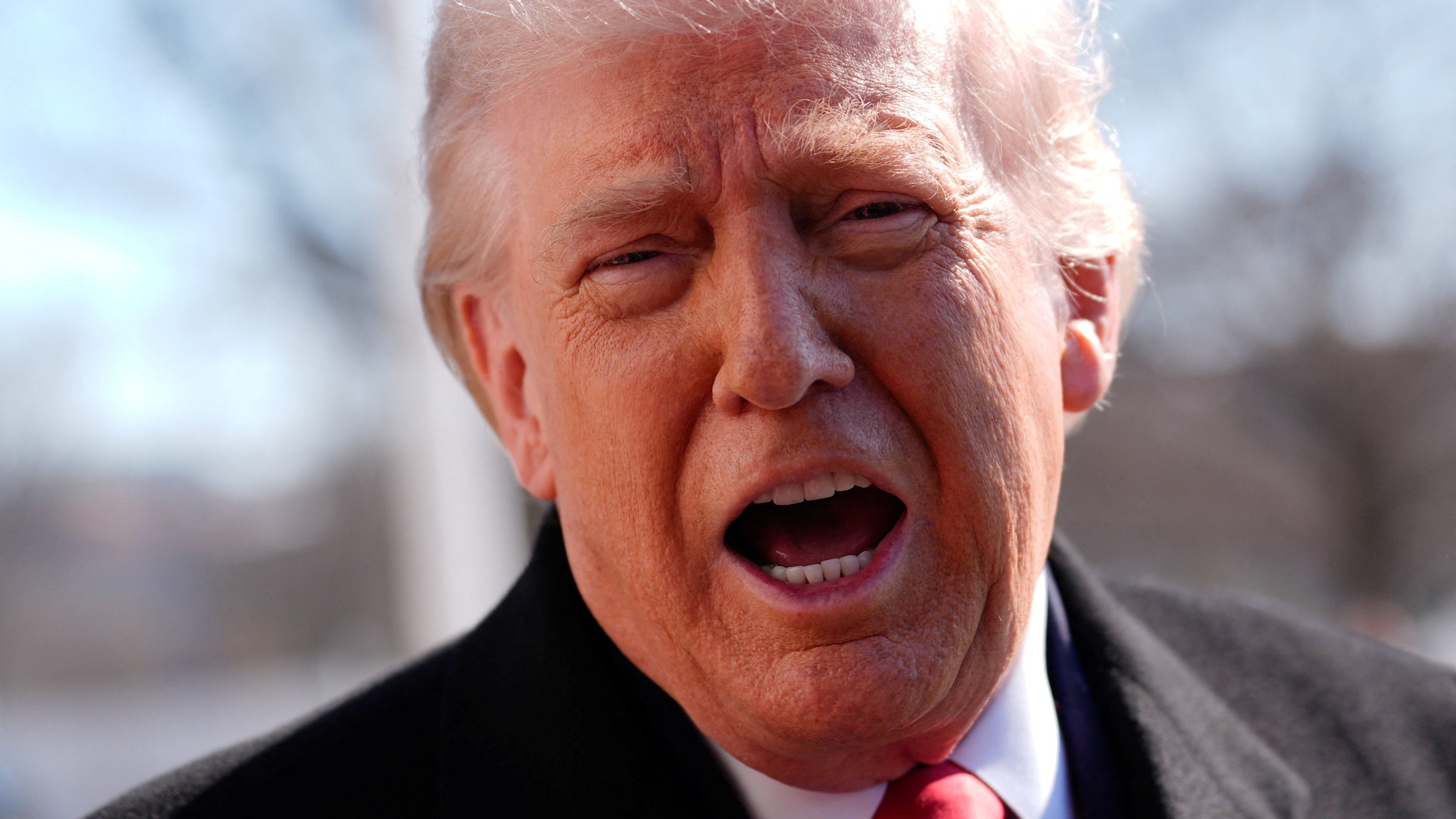 El crecimiento económico de EE. UU. se desacelera bruscamente en el cuarto trimestre