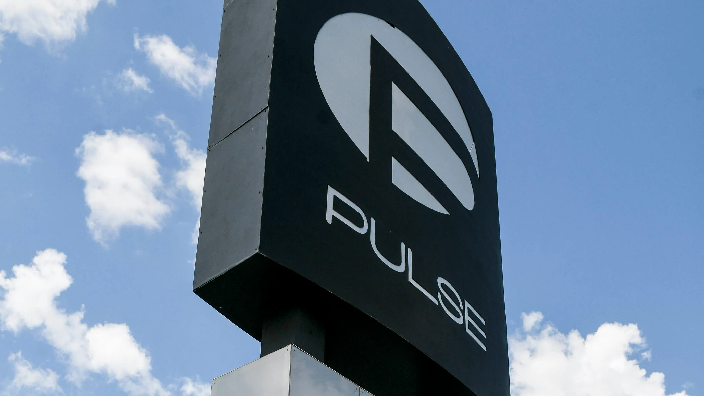 Pulse nightclub demolished nearly a decade after mass shooting