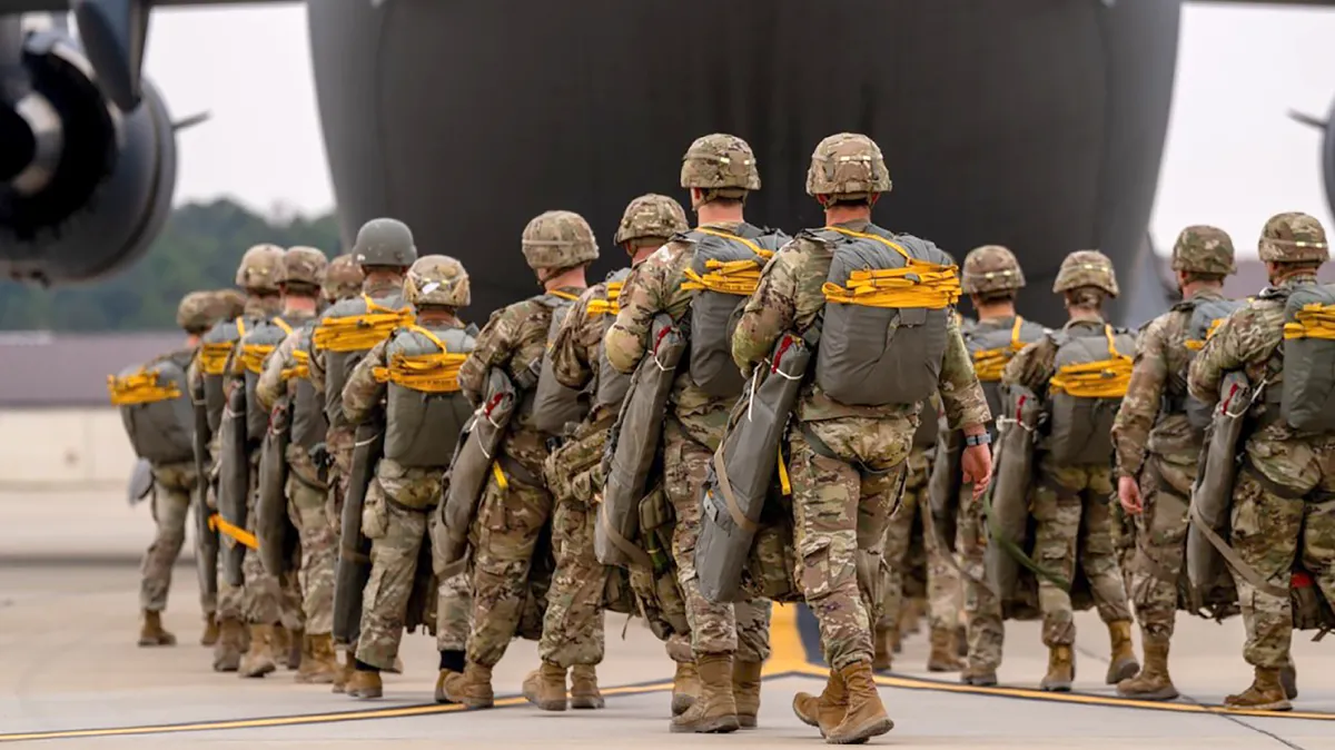 US Sends Thousands of Troops to Middle East Amid Iran Tensions