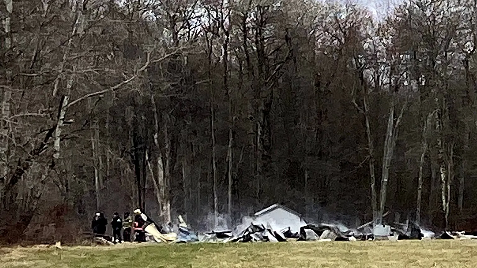 Fire destroys Amish schoolhouse; 3 girls flown to hospital