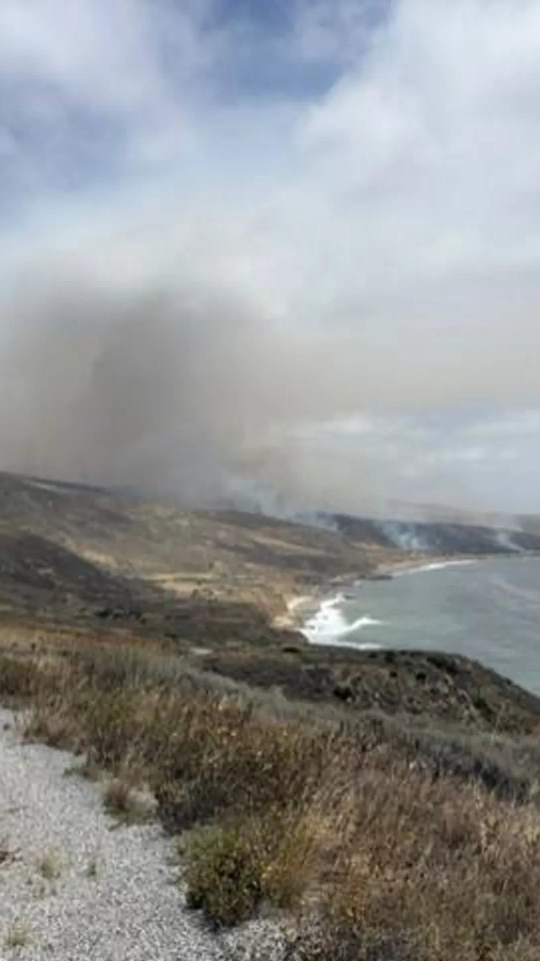 Santa Rosa Island, Sandy fires consume thousands of acres. See maps