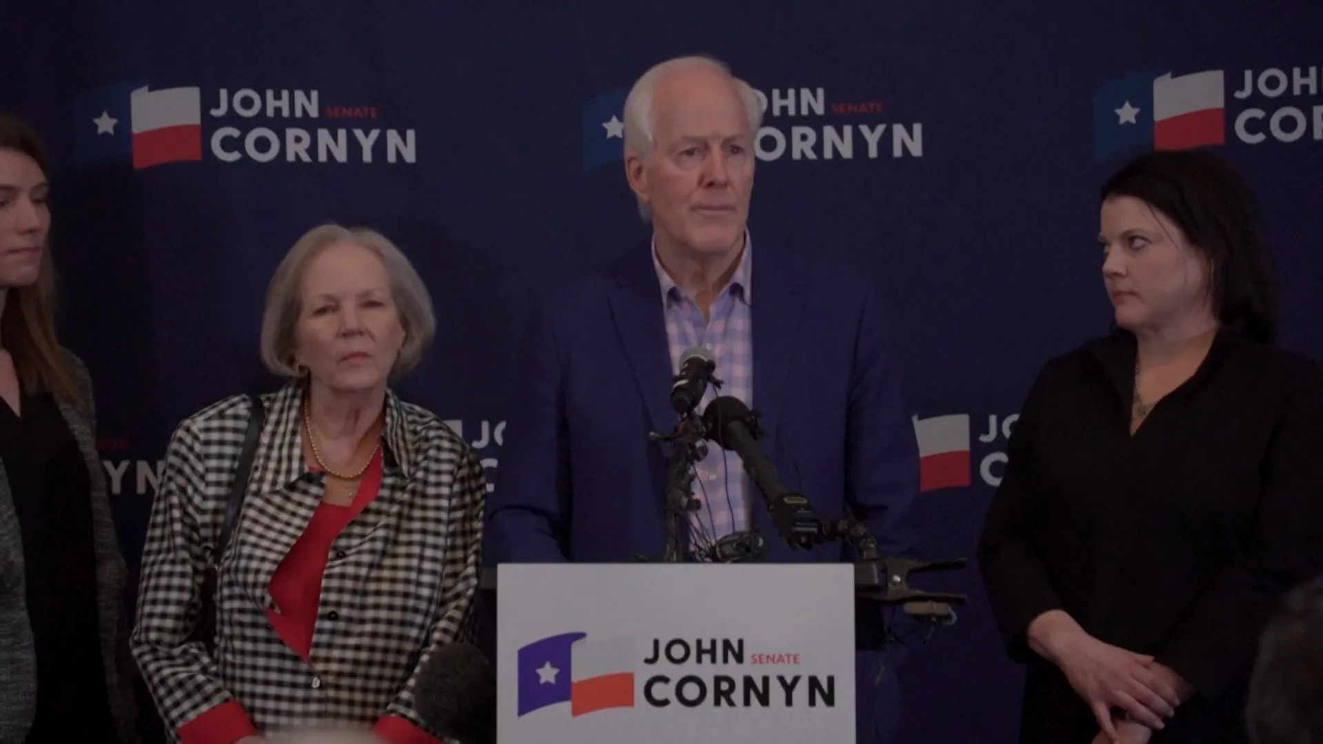 Top Texas election official to resign ahead of November elections
