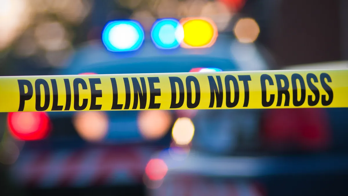 2 dead in Michigan mall shooting, victims identified