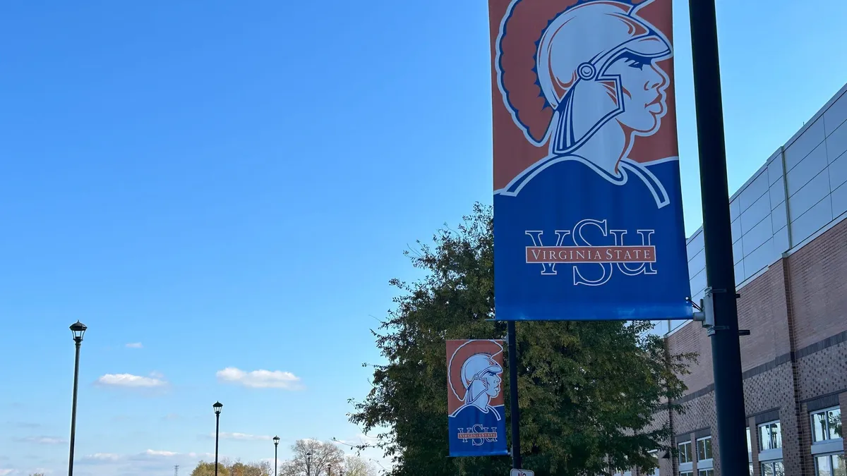 Five people shot, one in critical condition, at Virginia college