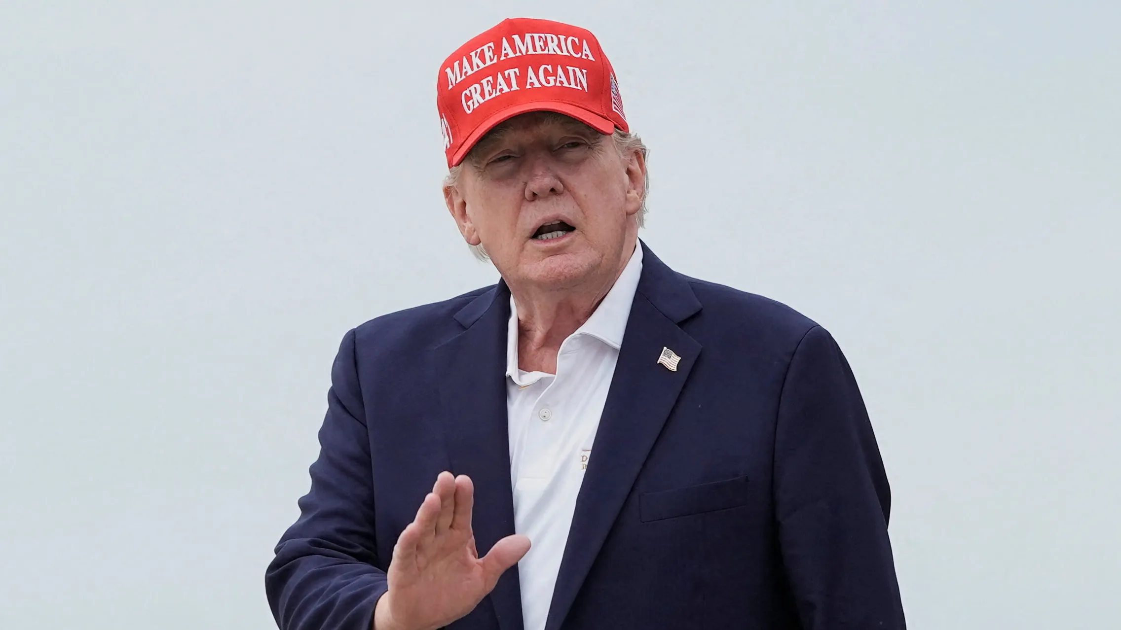 Trump threatens to bomb Oman if it 'gets in the way' of US-Iran talks