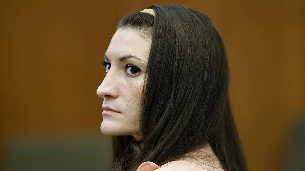 Expert says Lindsay Clancy is still mourning during trial