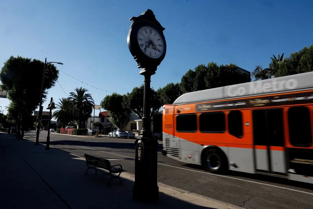 A clock change dilemma pits science vs. politics