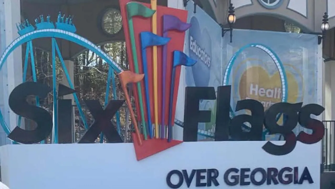 Theme parks close 12 coasters after deadly Georgia ride incident